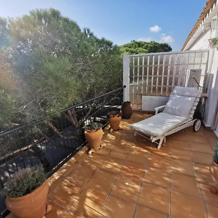 Elegante A Pres De La Plage, Climatisee Avec Terrasse Et Proche Des Boutiques Et Restaurants - Es-209-35 Ferienhaus *
