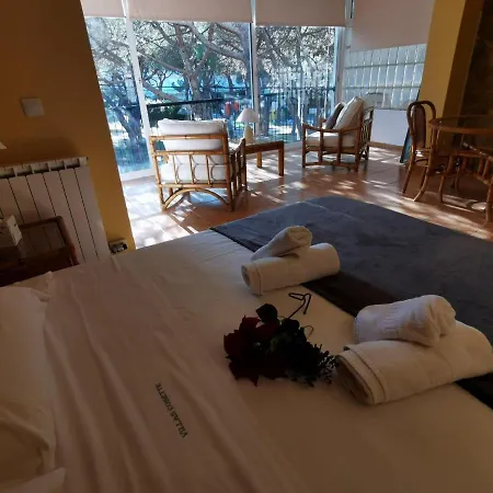 Elegante A Pres De La Plage, Climatisee Avec Terrasse Et Proche Des Boutiques Et Restaurants - Es-209-35 Ferienhaus *