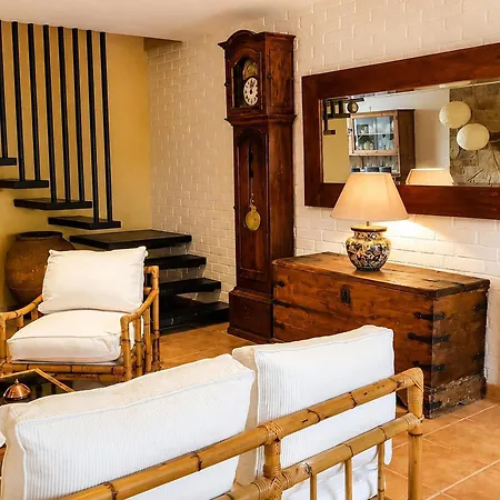 Casa de vacances Elegante Avec Terrasse A 100m De La -
