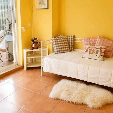 Casa de vacances Elegante Avec Terrasse A 100m De La -