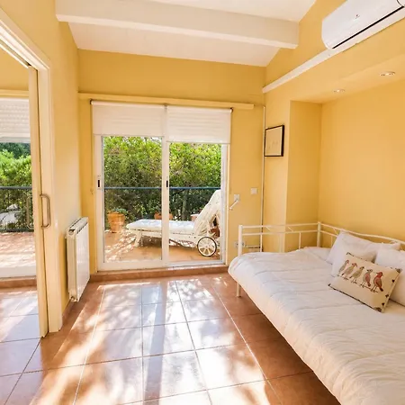 Casa de vacances Elegante Avec Terrasse A 100m De La - *